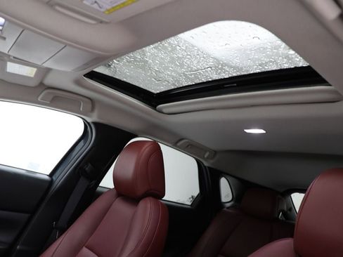 Used 2024 MAZDA CX-30 AWD 2.5 S w/ Preferred Package image 16