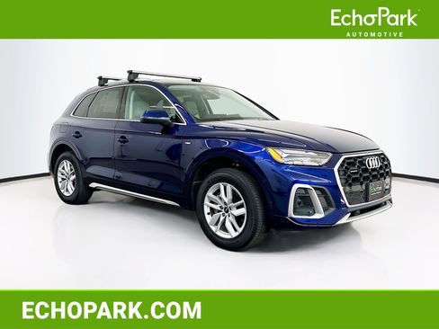 Used 2022 Audi Q5 2.0T Premium w/ Convenience Package image 1