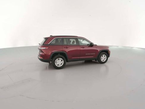 New 2025 Jeep Grand Cherokee Laredo image 13