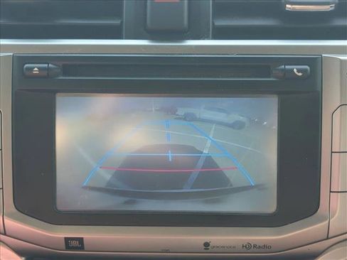 Used 2014 Toyota 4Runner Limited image 10