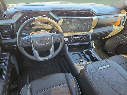 Used 2024 GMC Sierra 3500 Denali w/ Denali Reserve Package image 11