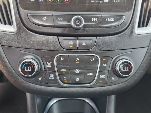Used 2024 Chevrolet Malibu LT FWD image 18