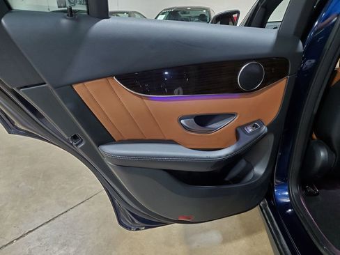 Used 2022 Mercedes-Benz GLC 300 4MATIC image 29