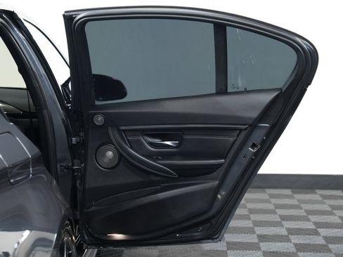 Used 2018 BMW M3 w/ Competition Package image 27