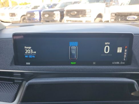 Used 2022 Ford Mustang Mach-E Premium image 31