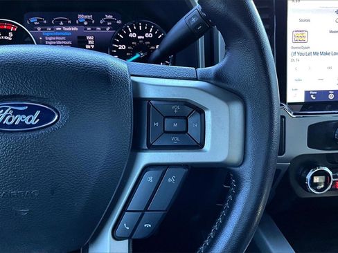 Used 2022 Ford F350 Lariat w/ Lariat Ultimate Package image 16
