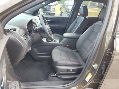 Used 2024 Chevrolet Equinox RS image 25
