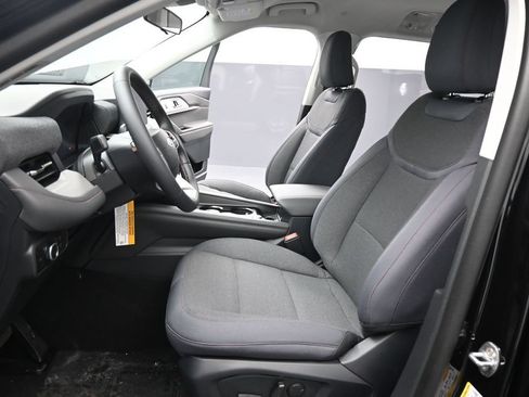 New 2026 Ford Explorer Active RWD image 9