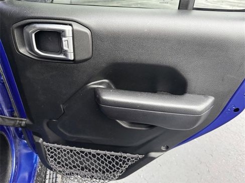 Certified 2018 Jeep Wrangler Unlimited Sport S image 16