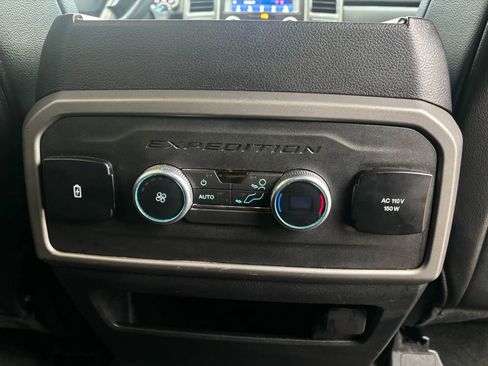 Used 2021 Ford Expedition XLT image 34