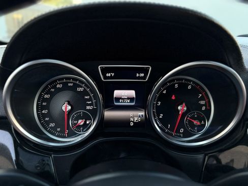 Used 2018 Mercedes-Benz GLS 550 4MATIC image 31