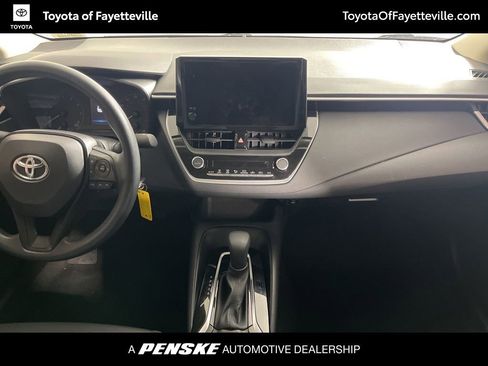 Used 2023 Toyota Corolla LE FWD image 16