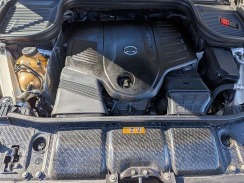 Used 2020 Mercedes-Benz GLS 450 4MATIC image 44