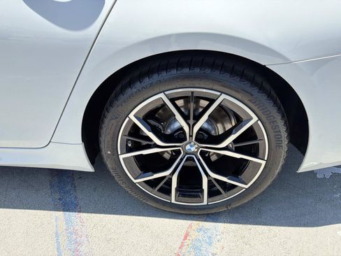 Used 2023 BMW 530i w/ M Sport Package RWD image 5