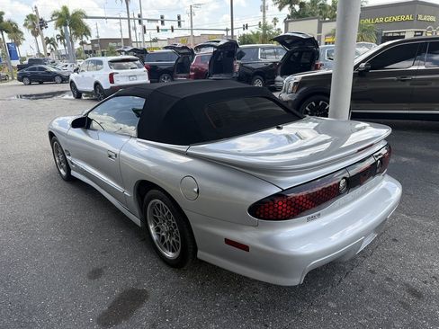 Used 2002 Pontiac Firebird Trans Am RWD image 2
