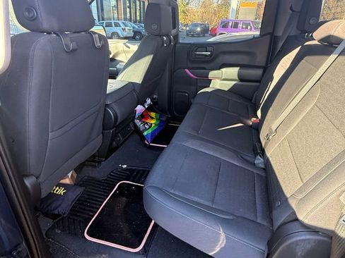 Used 2022 Chevrolet Silverado 1500 Custom image 7
