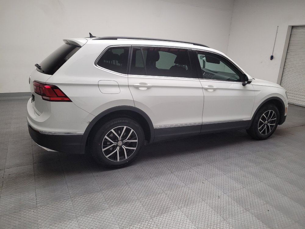 Used 2021 Volkswagen Tiguan SE w/ Panoramic Sunroof Package FWD image 10