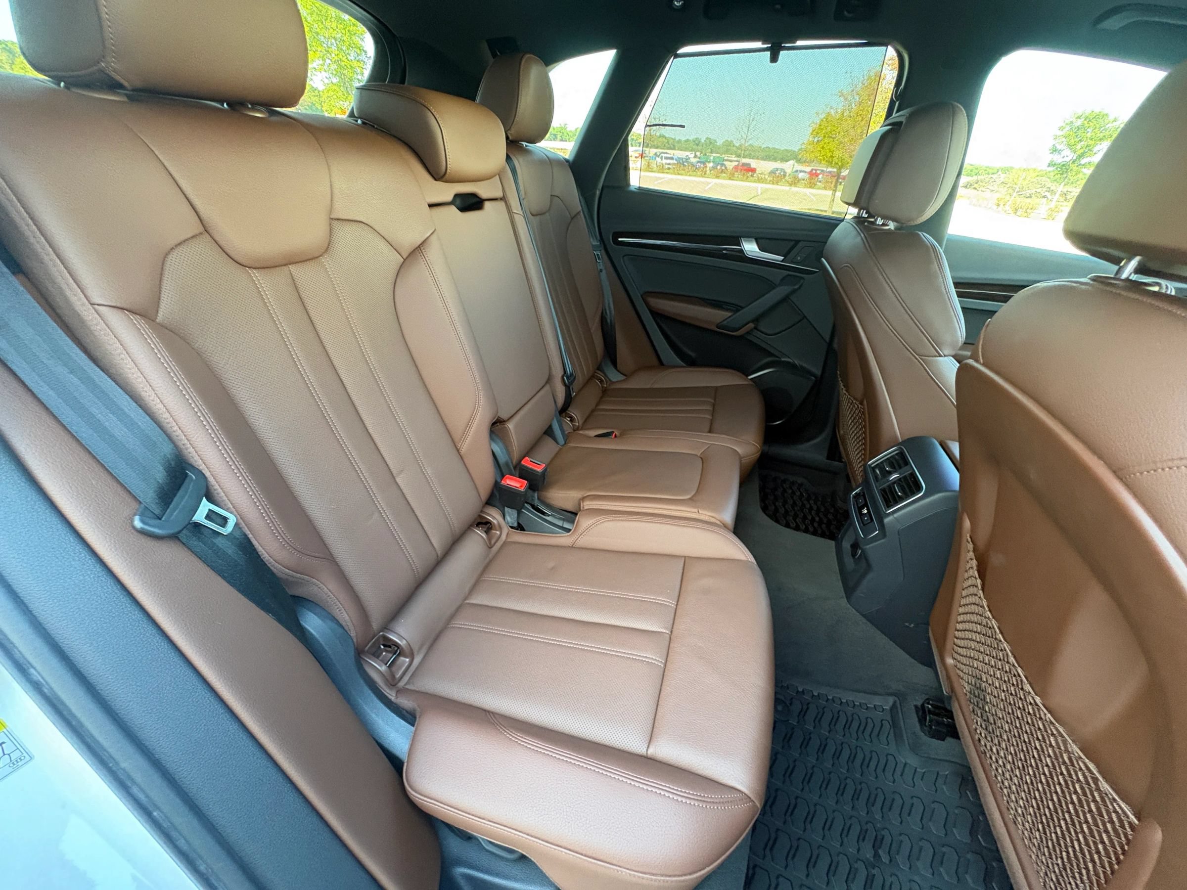 Used 2018 Audi Q5 2.0T Premium Plus w/ Premium Plus Package AWD/4WD image 37