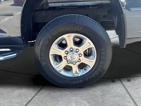Used 2025 RAM 2500 Big Horn AWD/4WD image 28