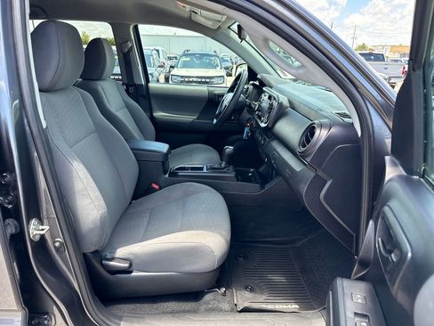 Used 2021 Toyota Tacoma SR w/ SR Convenience Package RWD image 23