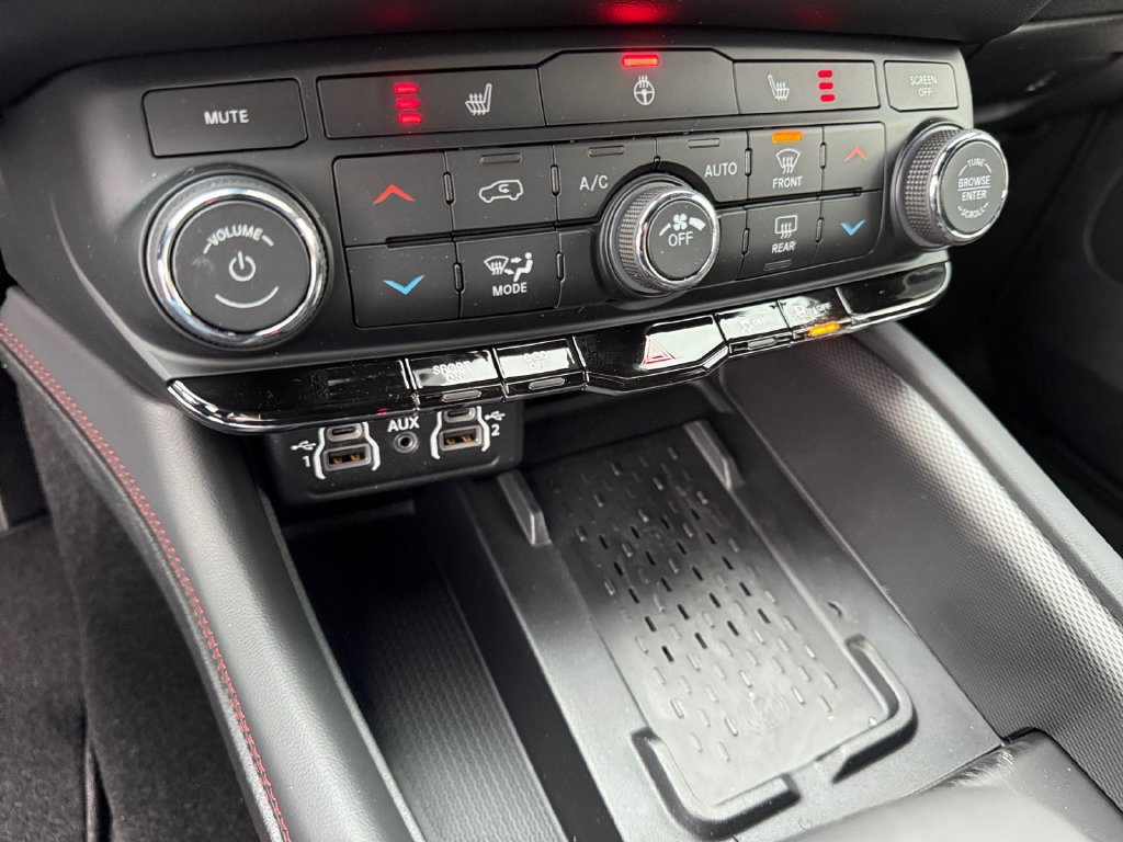 New 2025 Dodge Durango R/T w/ Blacktop Package AWD/4WD image 22
