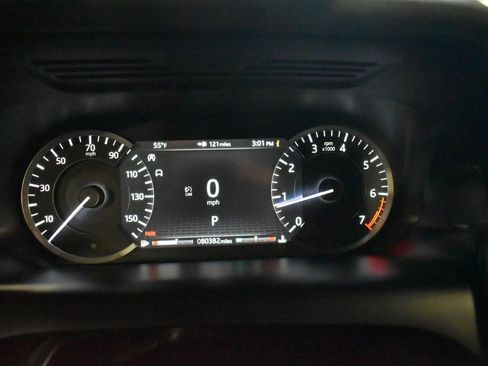 Used 2020 Land Rover Discovery Sport S image 28