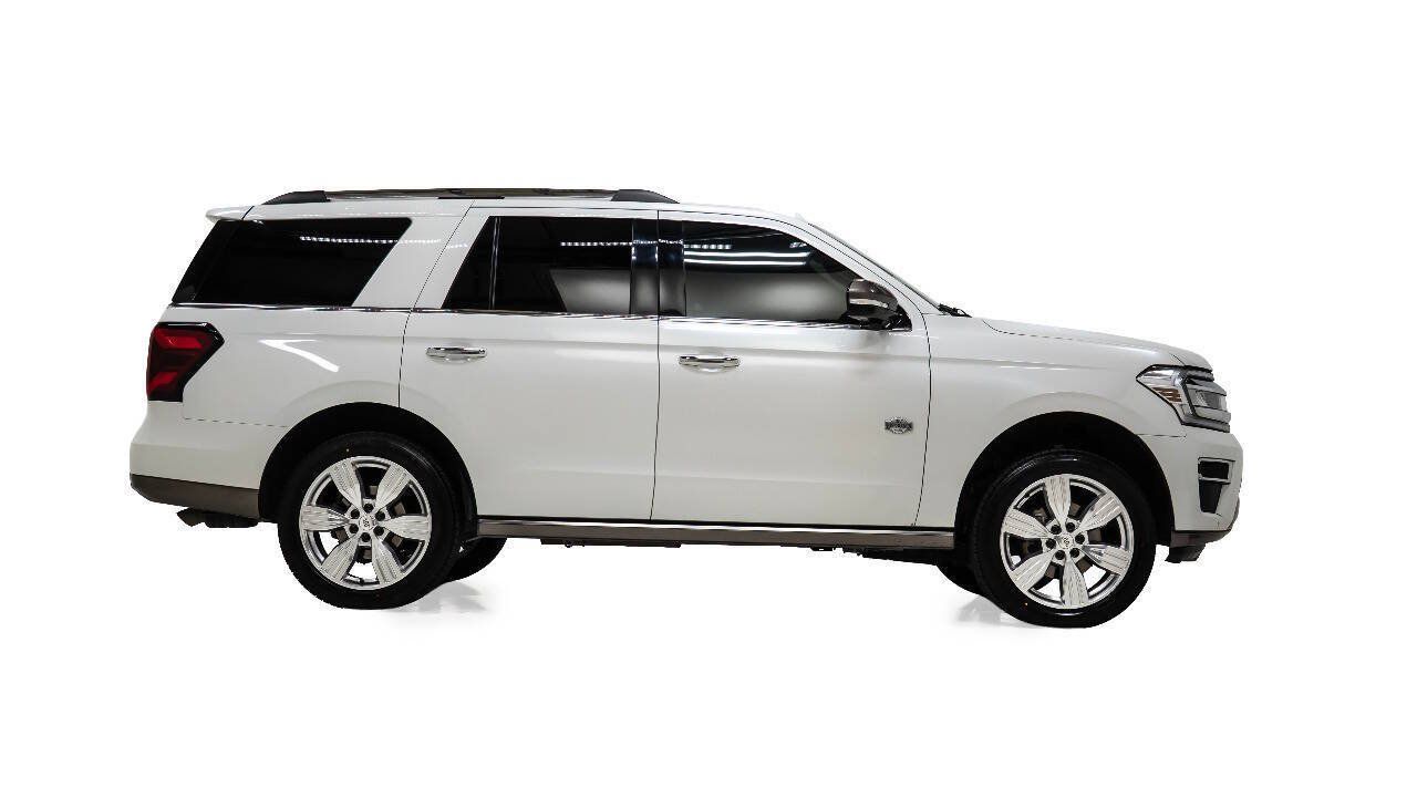 Used 2024 Ford Expedition King Ranch RWD image 5