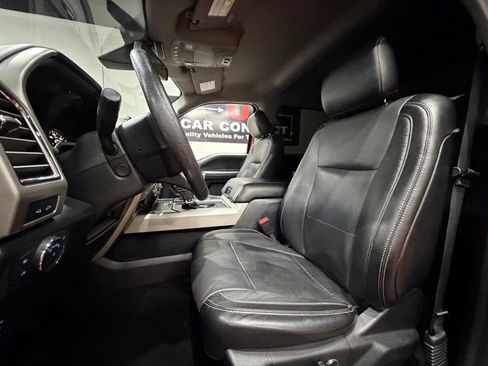 Used 2016 Ford F150 Lariat w/ Equipment Group 502A Luxury AWD/4WD image 27