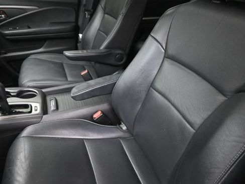 Used 2018 Honda Pilot EX-L image 18