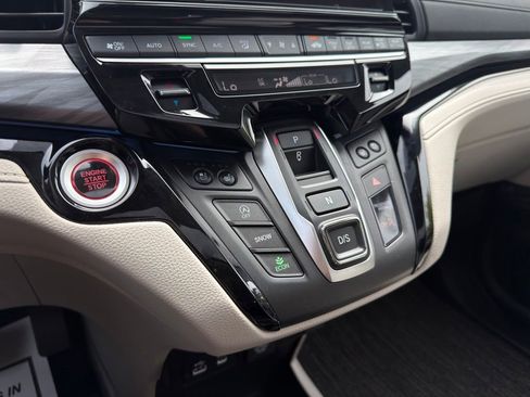 Certified 2026 Honda Odyssey Elite image 34