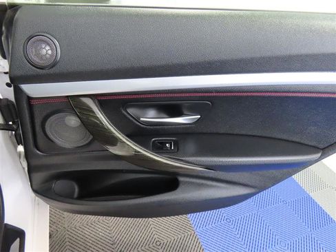 Used 2017 BMW 340i Gran Turismo xDrive image 37