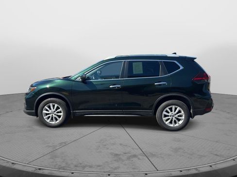 Used 2020 Nissan Rogue SV image 6