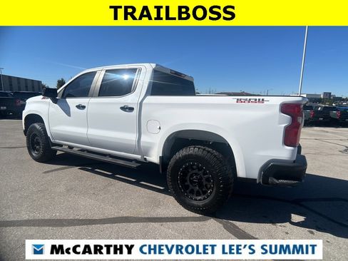 Used 2019 Chevrolet Silverado 1500 LT Trail Boss image 11