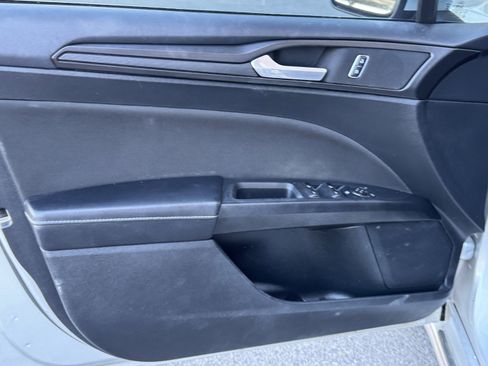 Used 2018 Ford Fusion S w/ Equipment Group 101A image 16