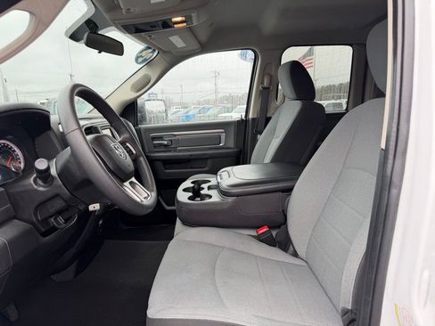 Used 2024 RAM 1500 Classic SLT image 14