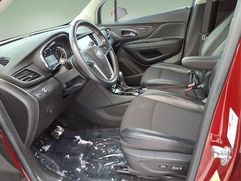 Used 2021 Buick Encore Preferred image 11