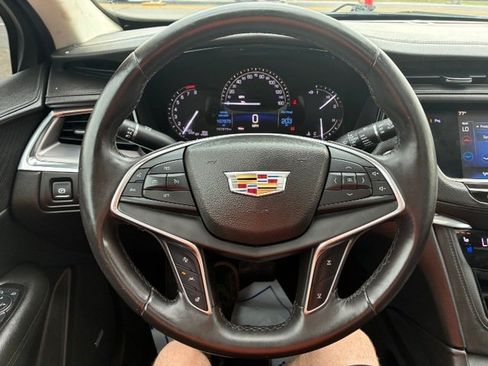 Used 2017 Cadillac XT5 Premium Luxury AWD/4WD image 21