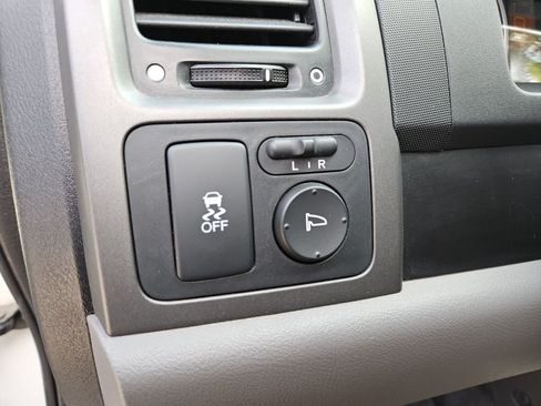 Used 2011 Honda CR-V EX-L image 23