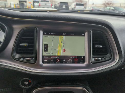 Used 2018 Dodge Challenger R/T Scat Pack image 21