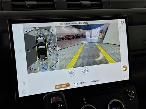 Used 2026 Land Rover Defender 110 X-Dynamic SE image 17