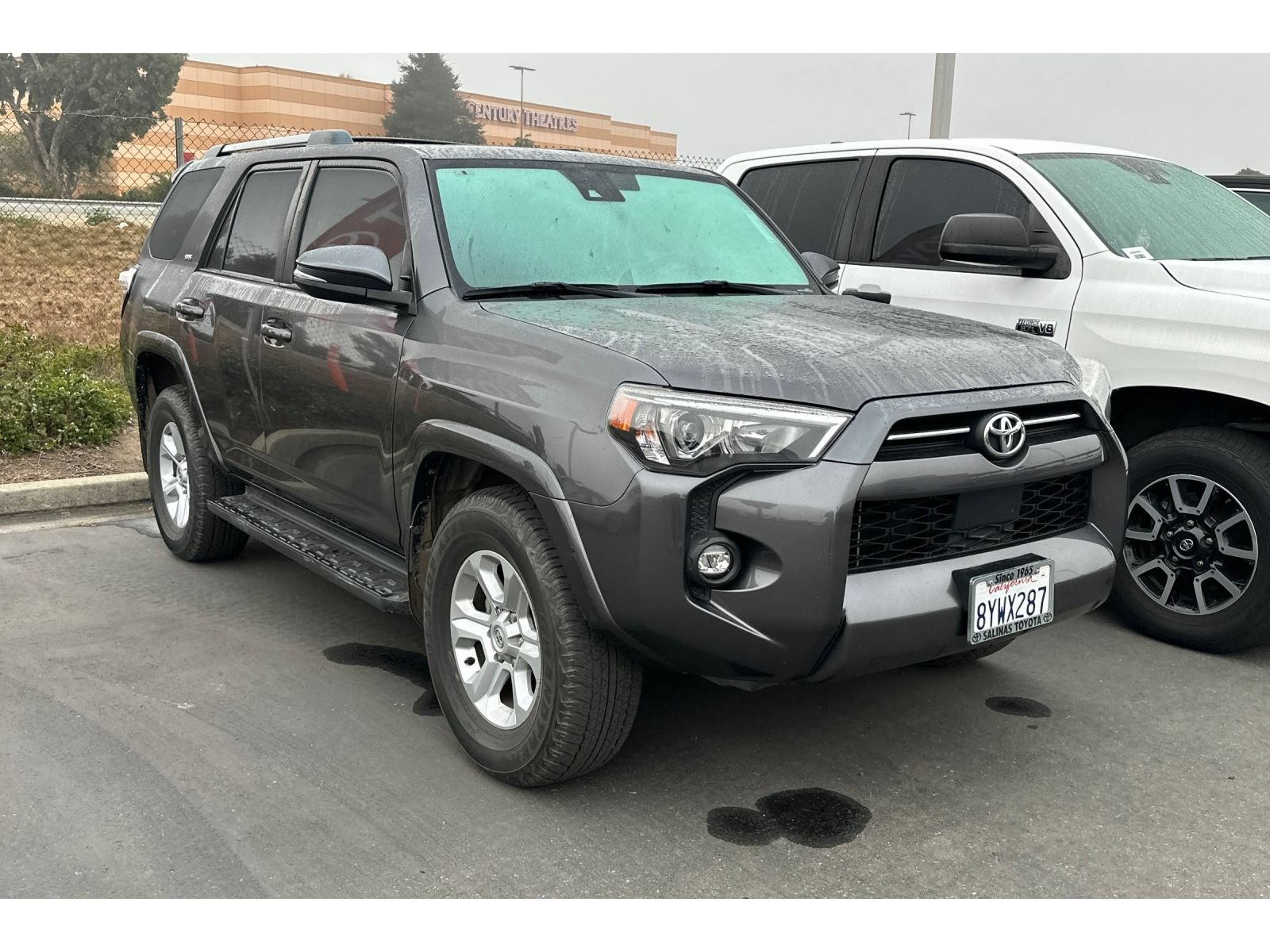 Used 2022 Toyota 4Runner SR5 Premium w/ Moonroof Package RWD image 2