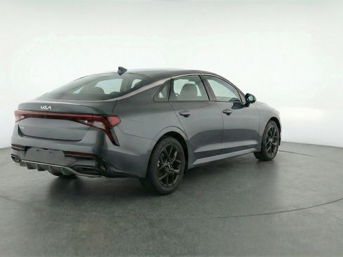 Used 2025 Kia K5 LXS FWD image 9