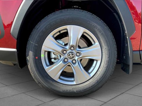 New 2025 Toyota RAV4 XLE image 11