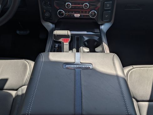 New 2025 Ford F150 Platinum w/ Equipment Group 702A High image 21