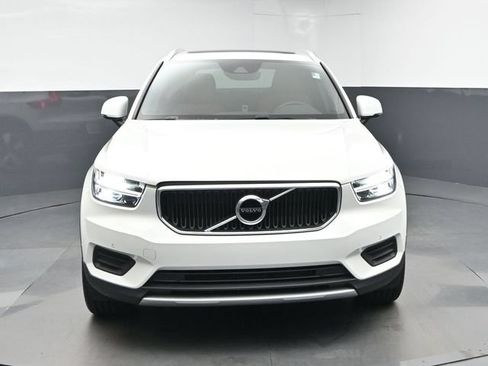 Used 2019 Volvo XC40 T5 Momentum AWD/4WD image 2