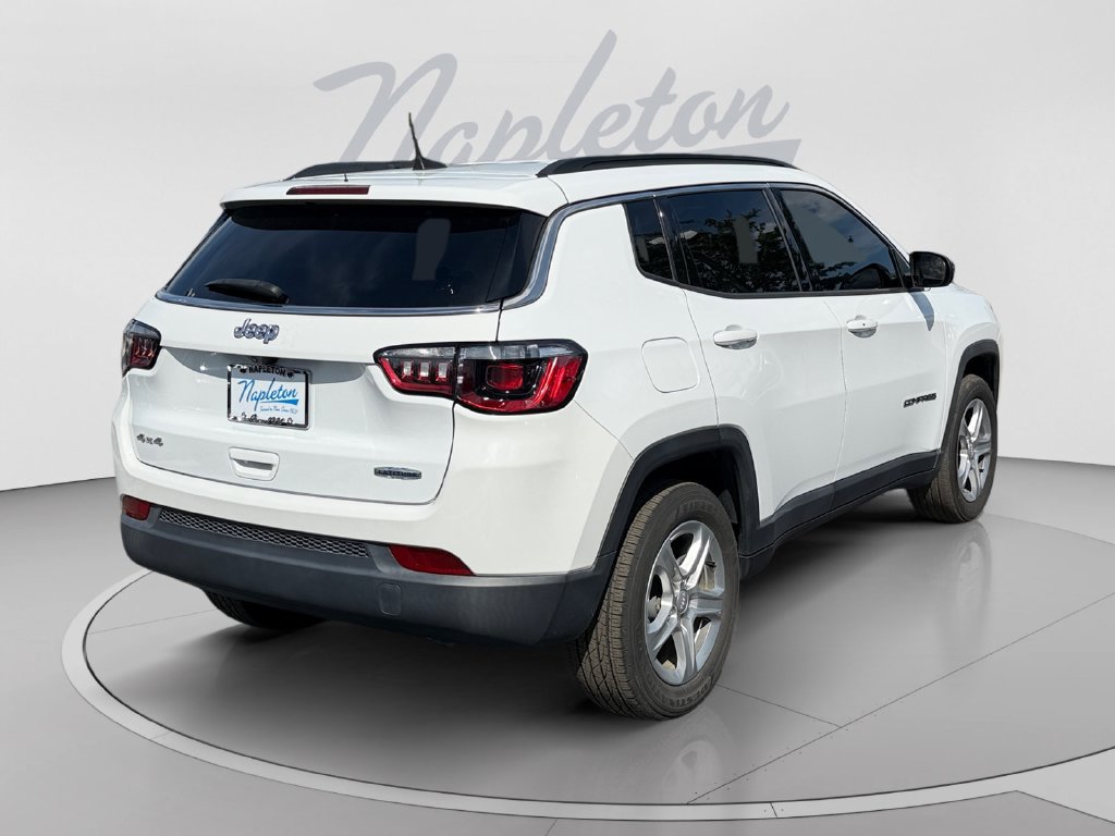 Used 2024 Jeep Compass Latitude AWD/4WD image 6