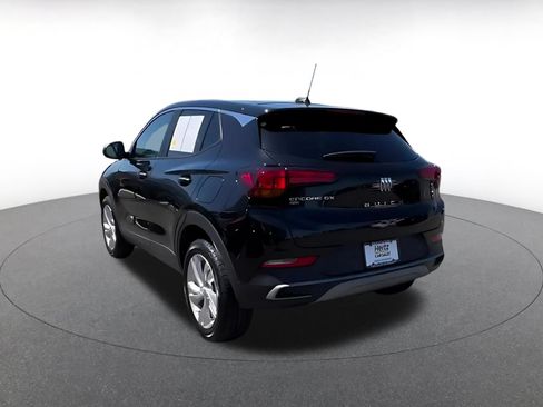 Used 2025 Buick Encore GX Preferred AWD/4WD image 9