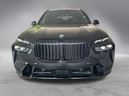 Used 2024 BMW X7 xDrive40i w/ M Sport Package AWD/4WD image 15