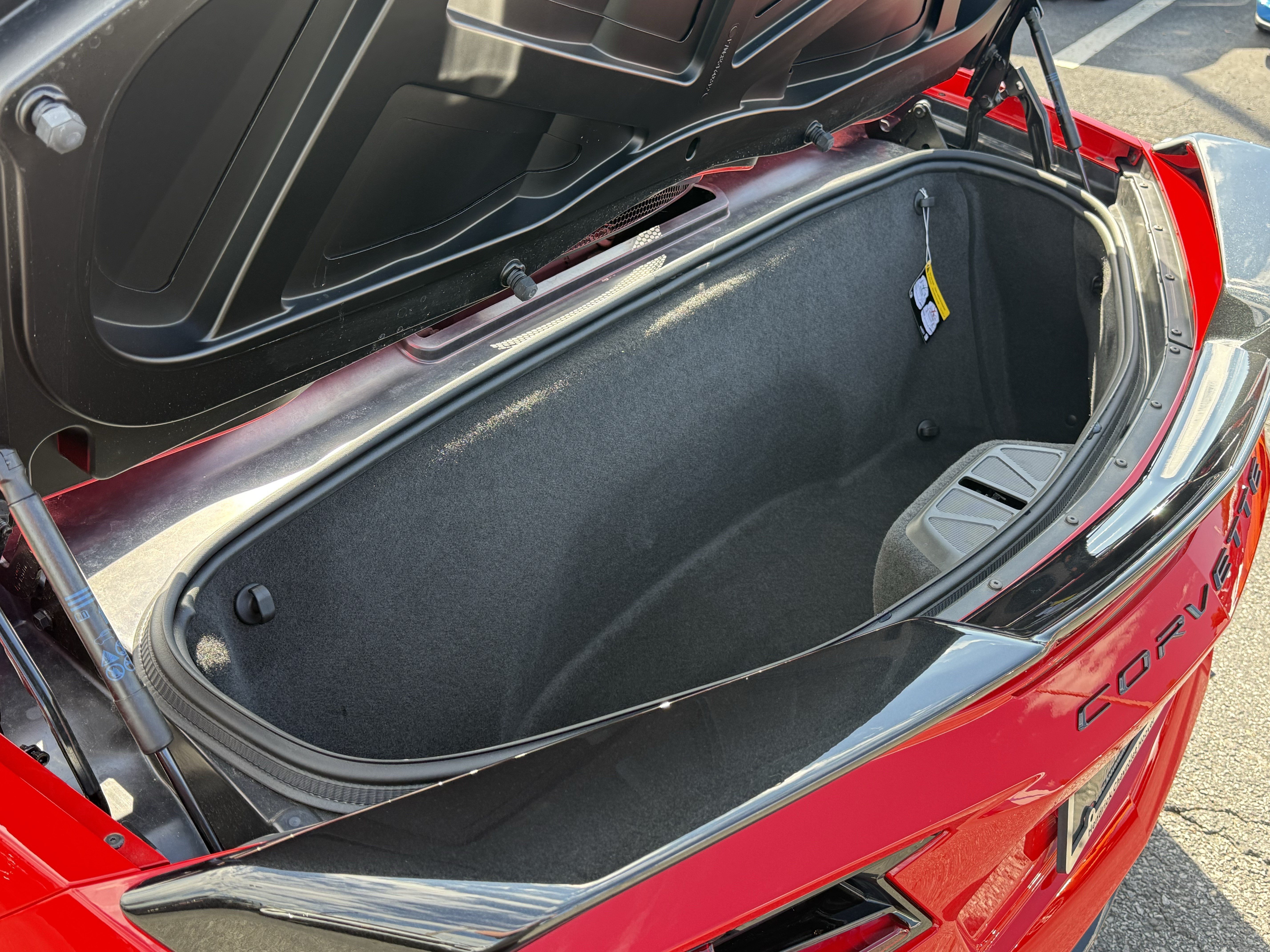 Used 2024 Chevrolet Corvette Stingray Preferred Conv w/ Z51 Performance Package RWD image 34