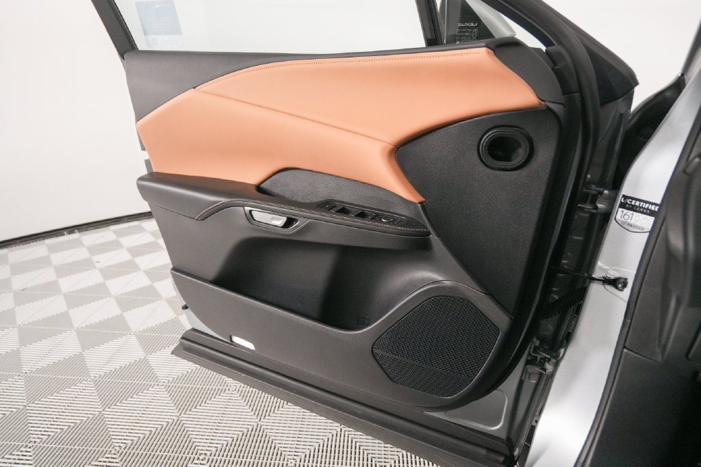 Certified 2025 Lexus RX 350 Premium FWD image 11